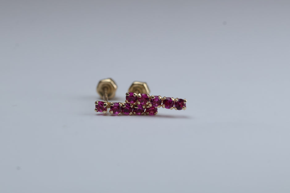 Broqueles Linea con  Circonia Rosa en Oro Amarillo 10k Cod.1919-25 8mm