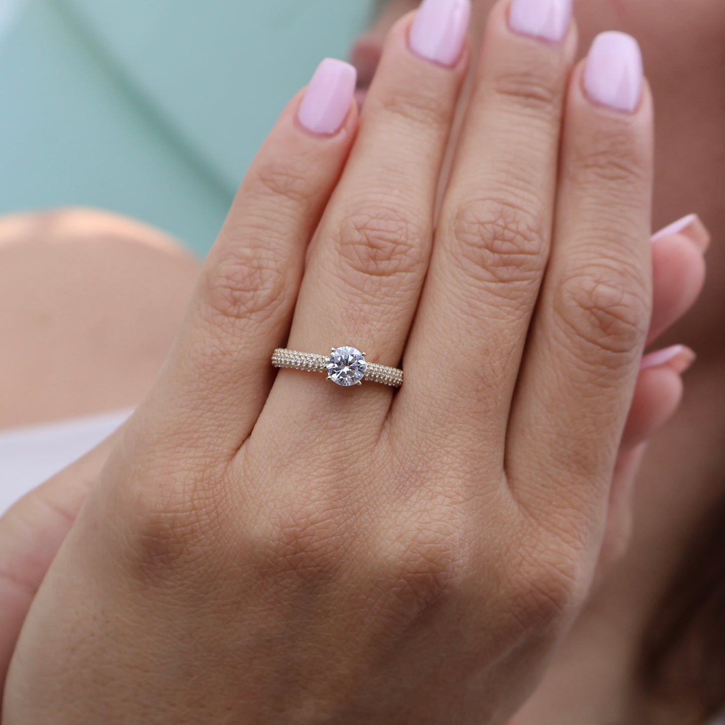Anillo en Oro Amarillo 14k con Circonia Mod.16006