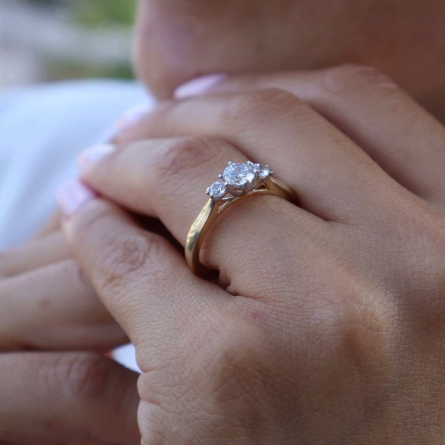 Anillo de compromiso en oro