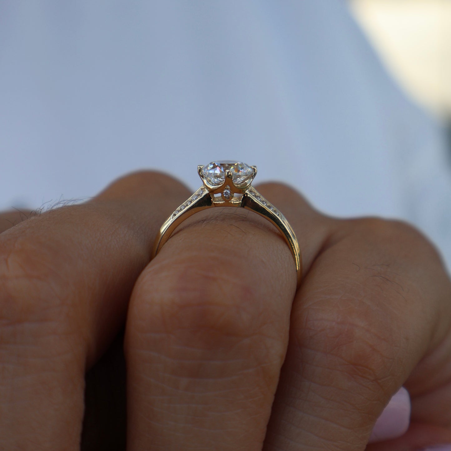 Anillo en Oro Amarillo 14k con Circonia Mod.16005