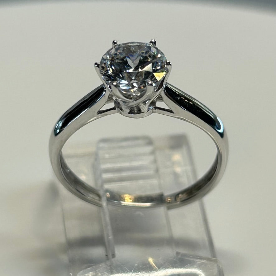 Anillo de compromiso en oro
