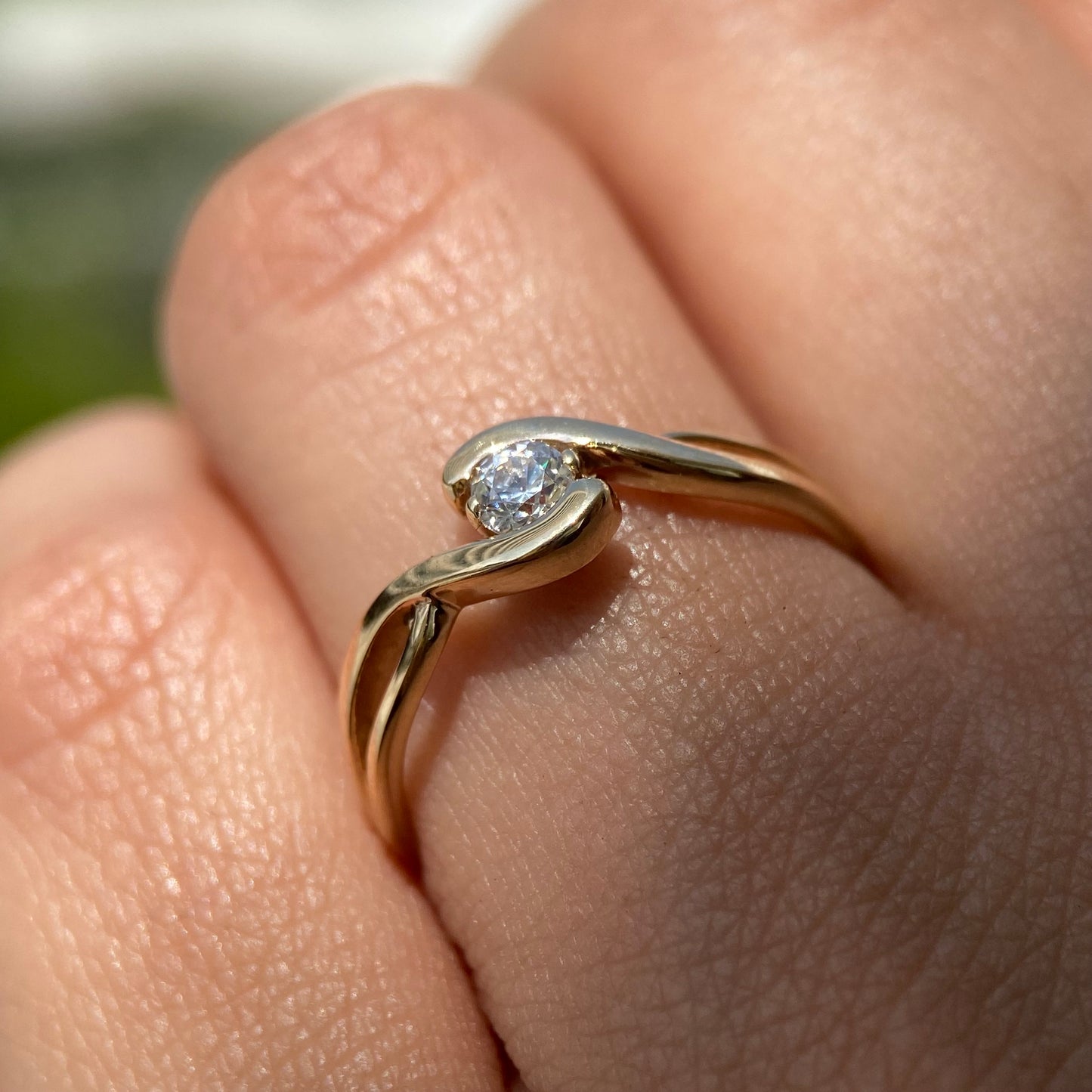 14k yellow gold ring with white zirconia Cod. MAN245