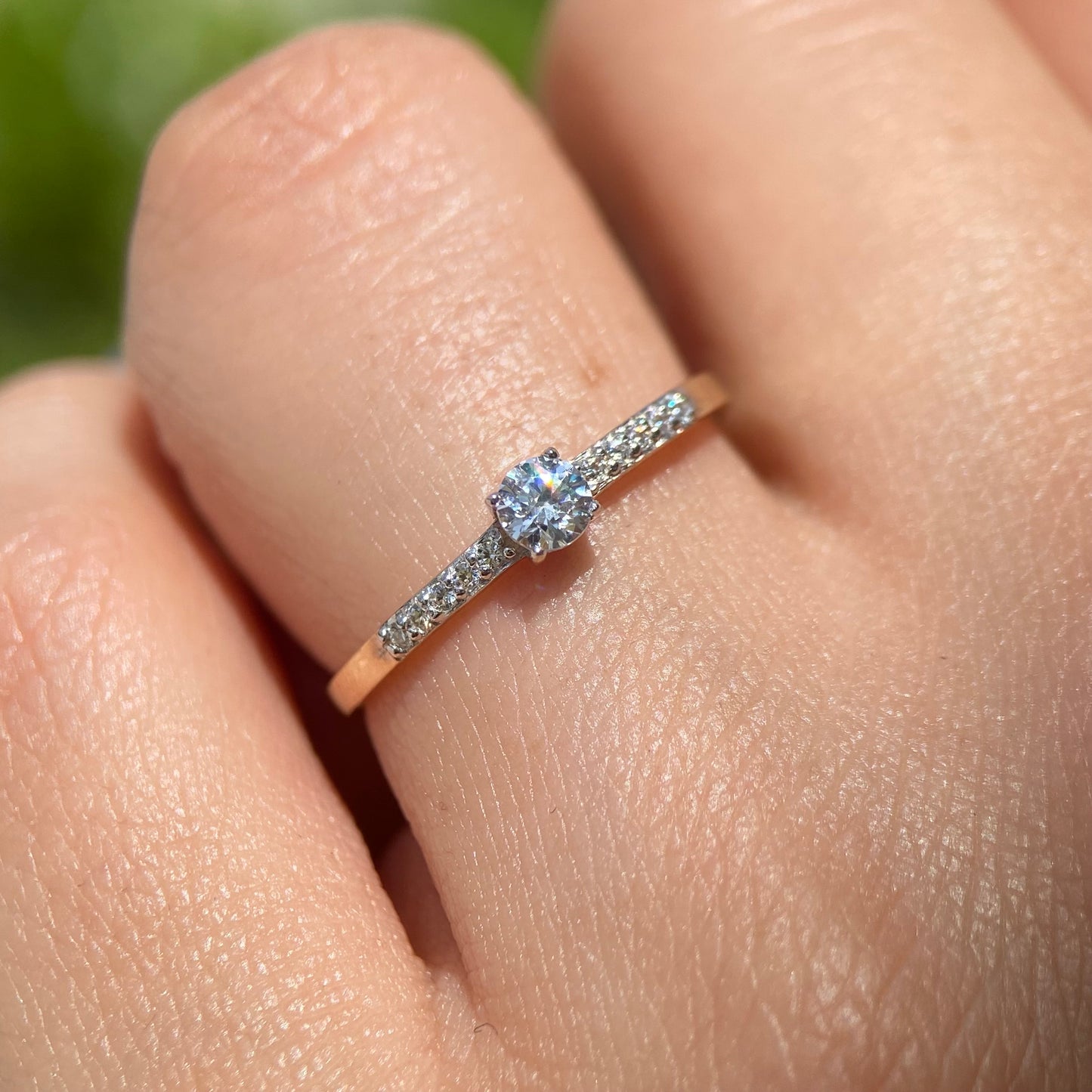 14k yellow gold ring with white zircons MAN244