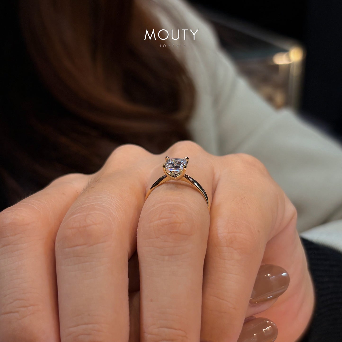 Anillo Emily en oro con diamante de laboratorio corte princess 1.00 ct