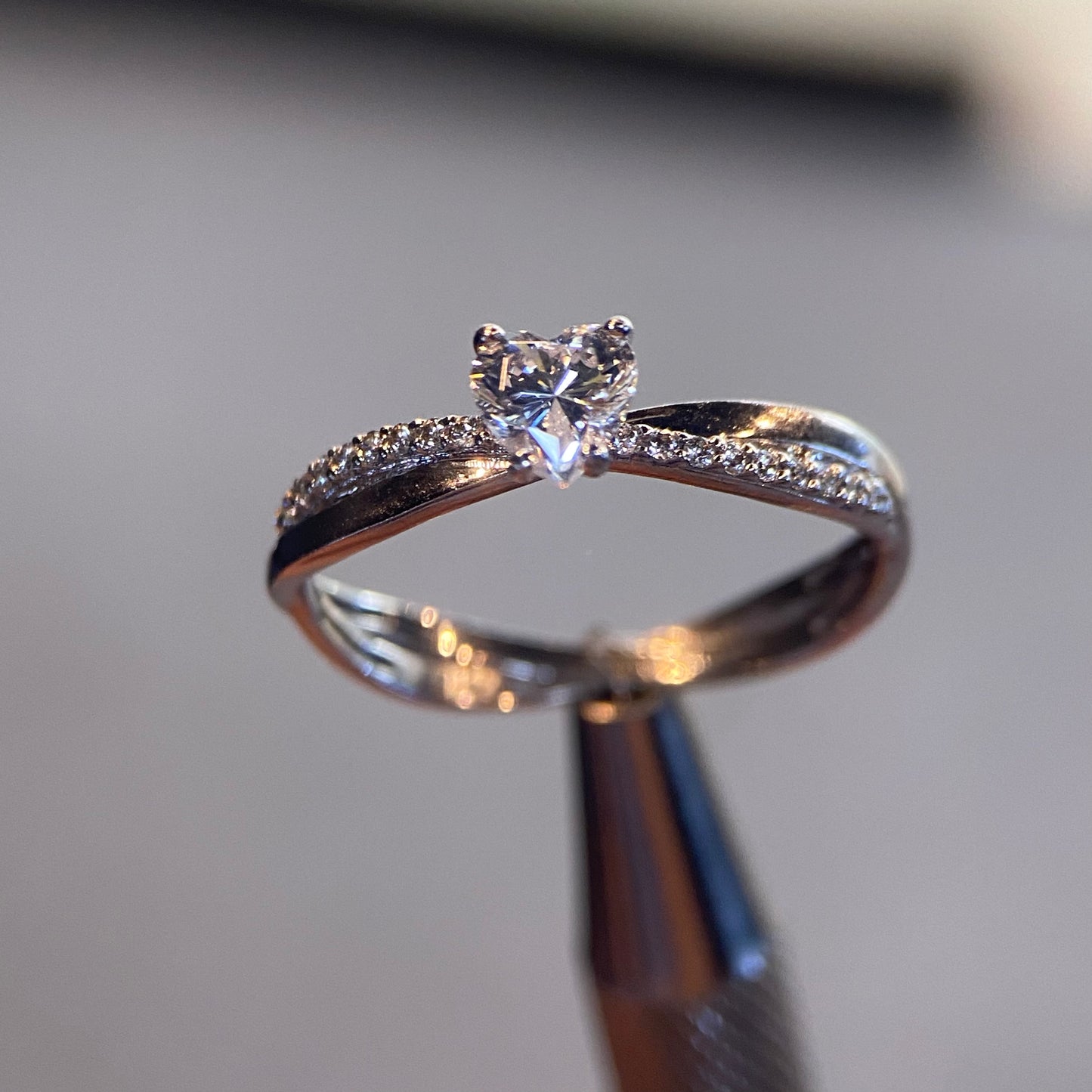Anillo de compromiso en oro