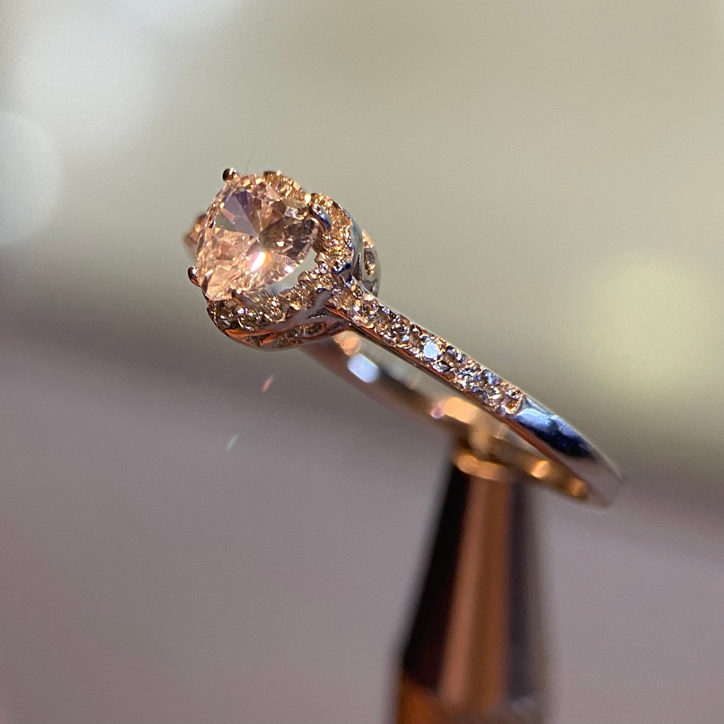 Anillo de compromiso en oro