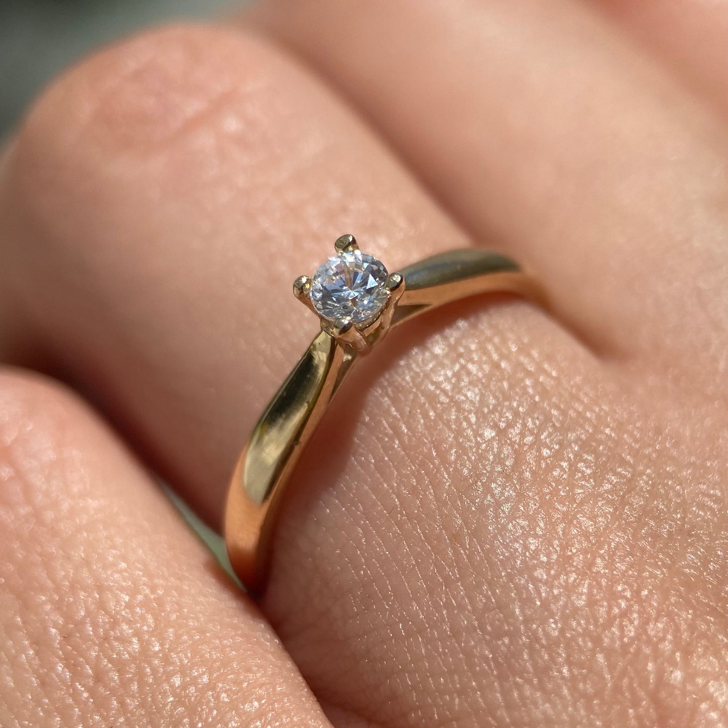 Ring in 14k yellow gold with white zirconia Cod.MAN 251
