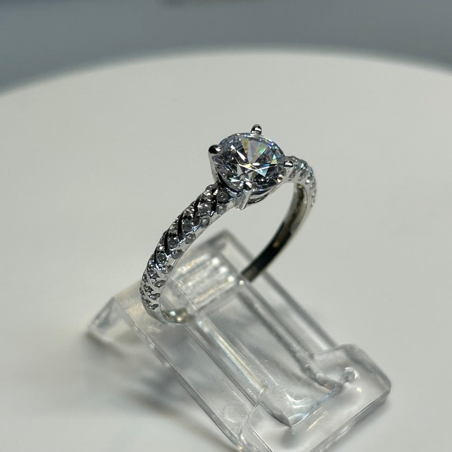 Anillo de compromiso en oro