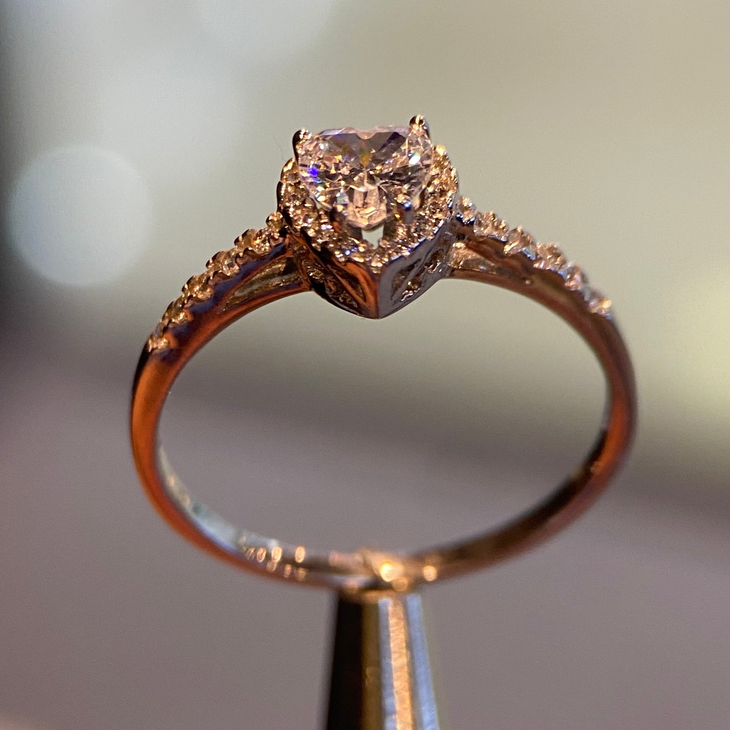 Anillo de compromiso en oro