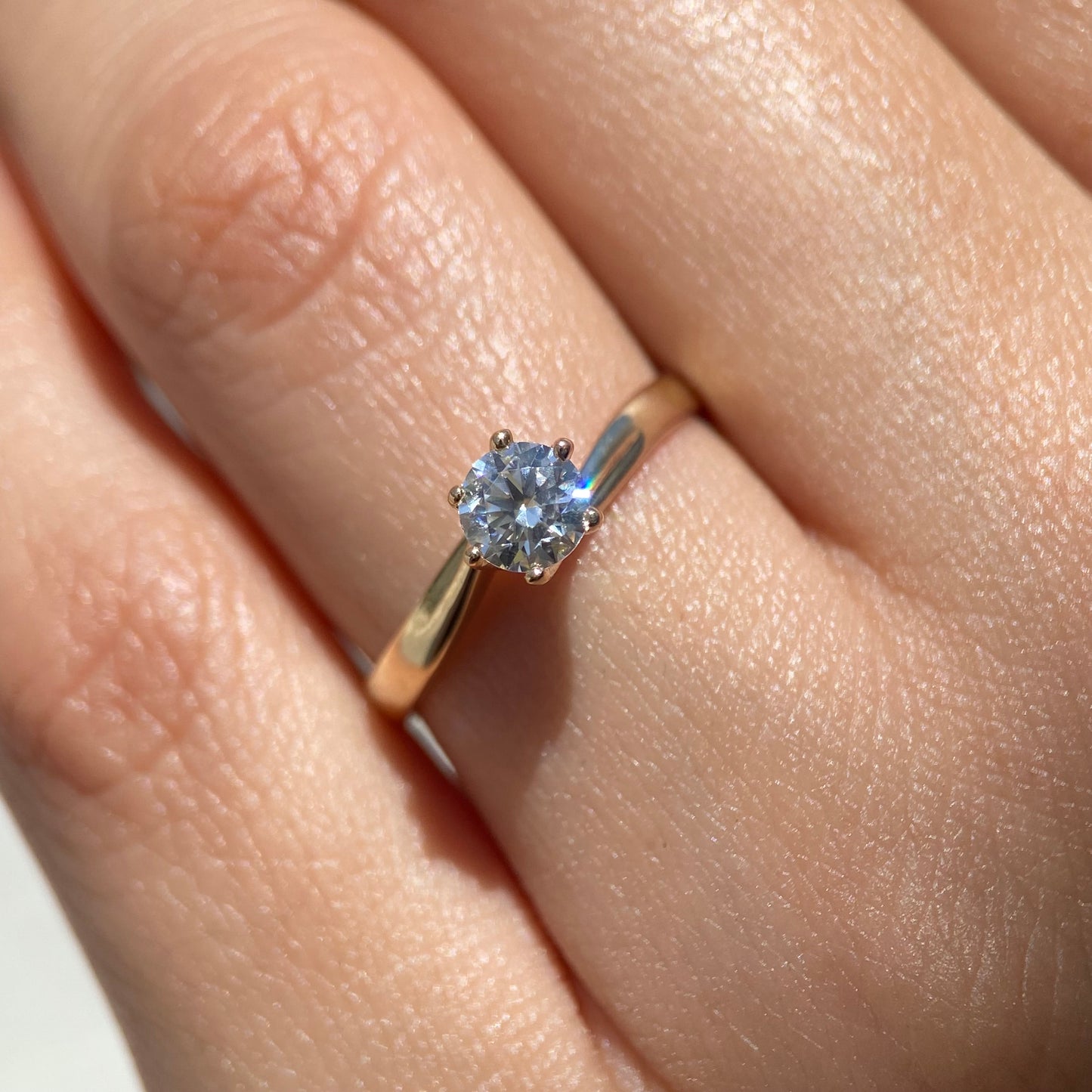 Ring in 14k yellow gold with white zirconia MAN254