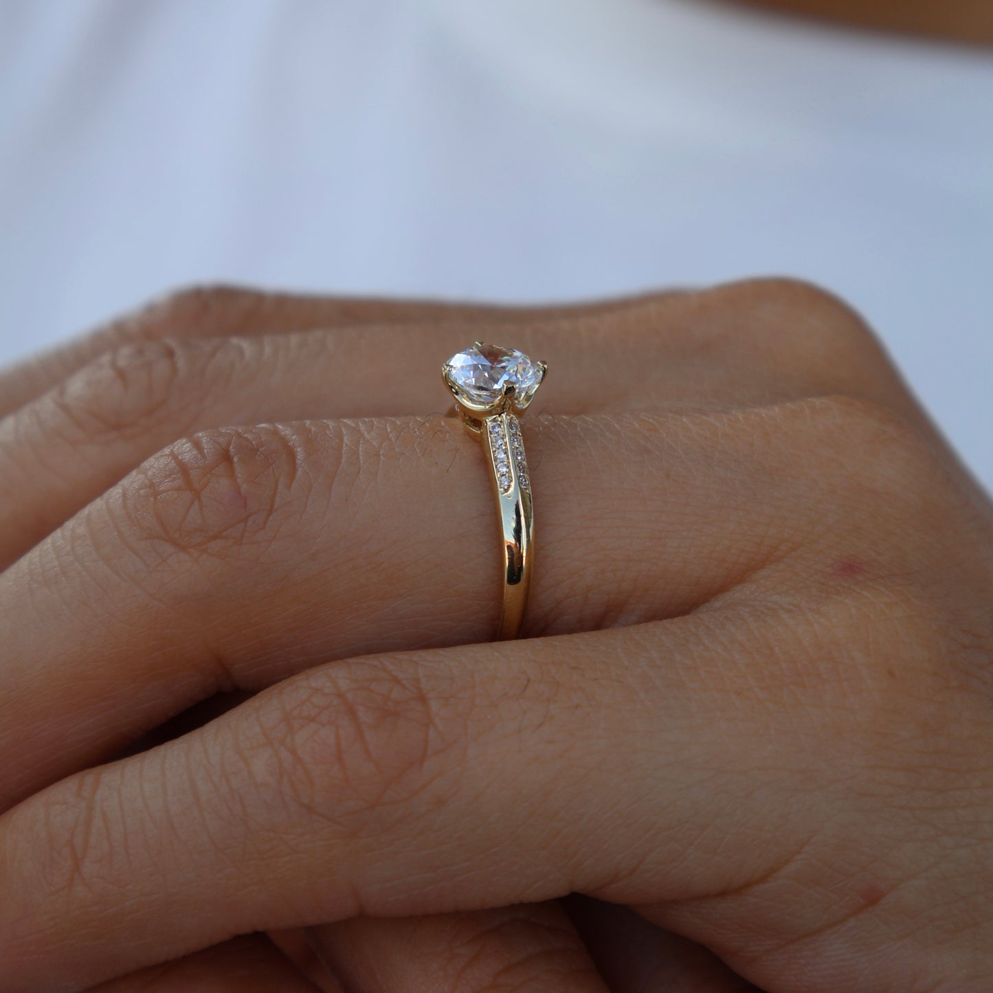 Anillo en Oro Amarillo 14k con Circonia Mod.16005