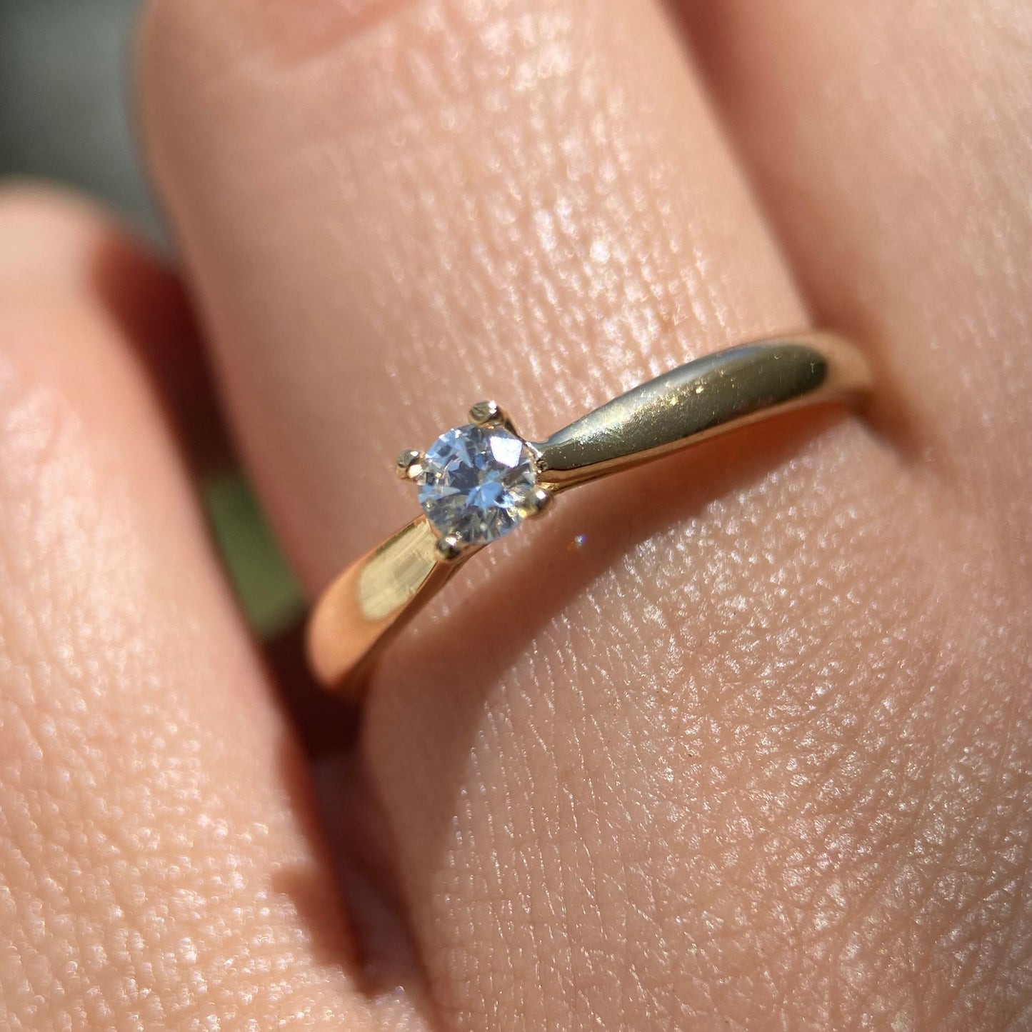 Ring in 14k yellow gold with white zirconia Cod.MAN 251