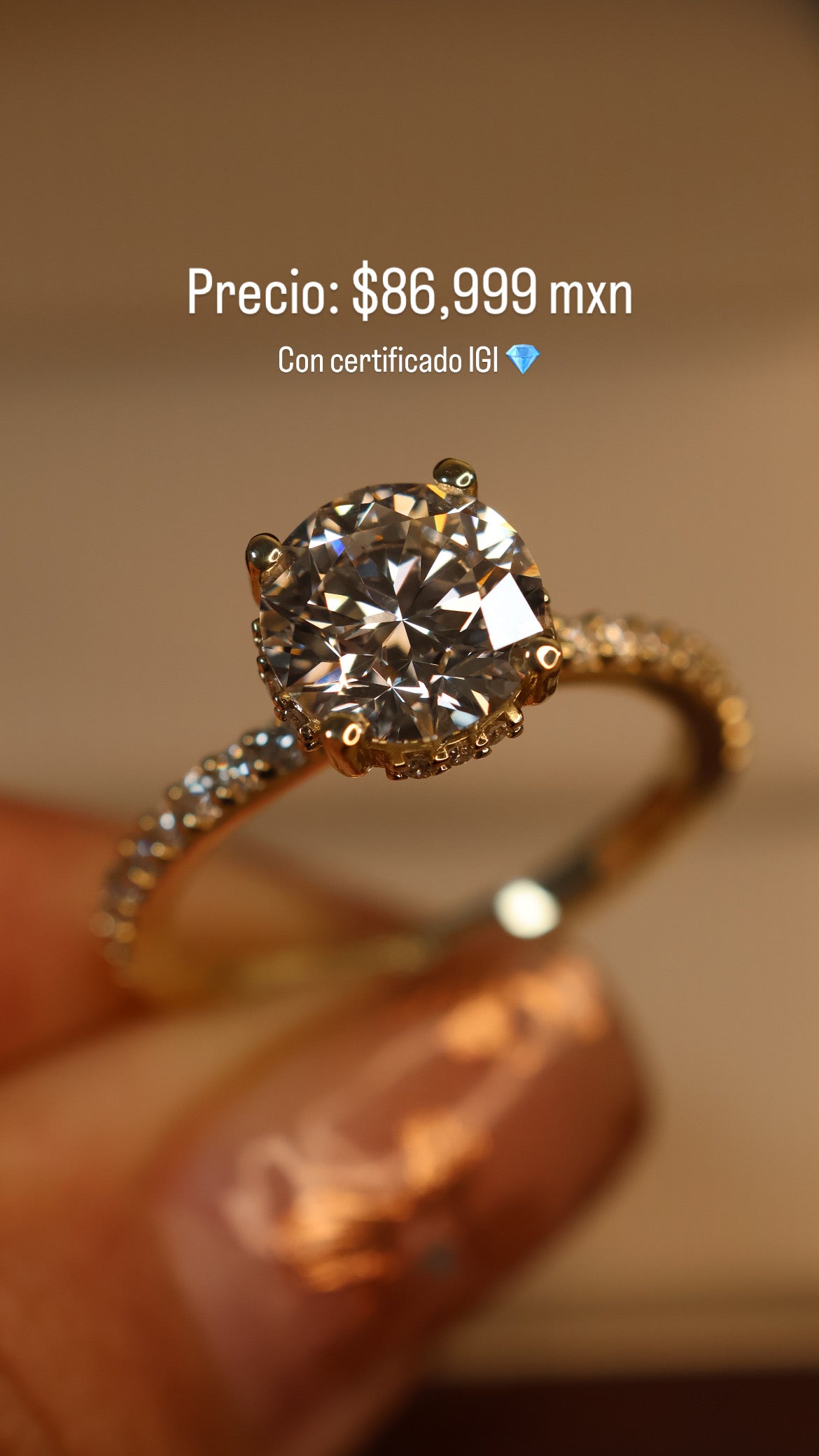 Anillo de compromiso en oro