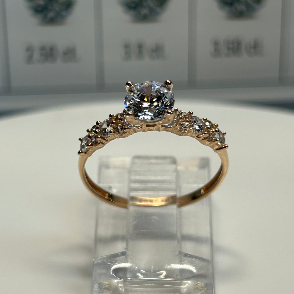 Anillo de compromiso en oro