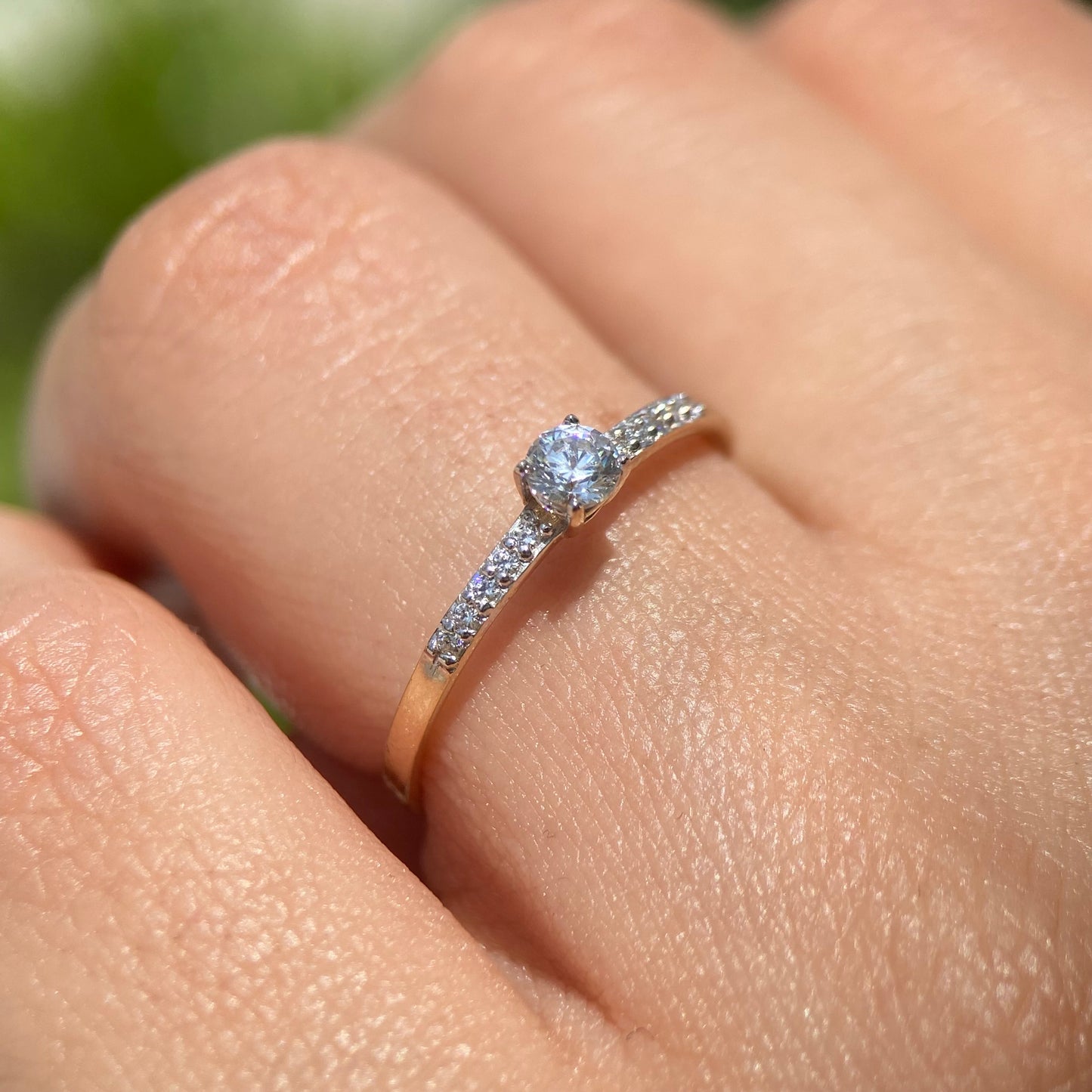 14k yellow gold ring with white zircons MAN244