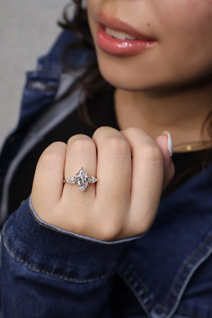 Anillo de compromiso en Oro