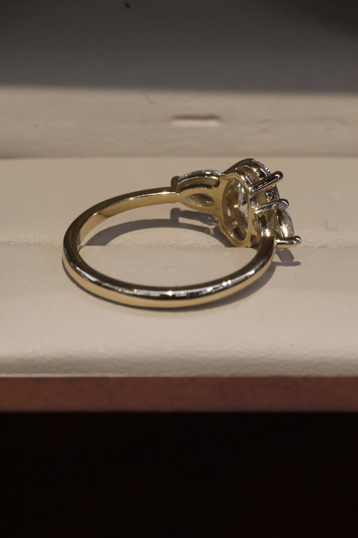 Camille en oro 1.00 ct