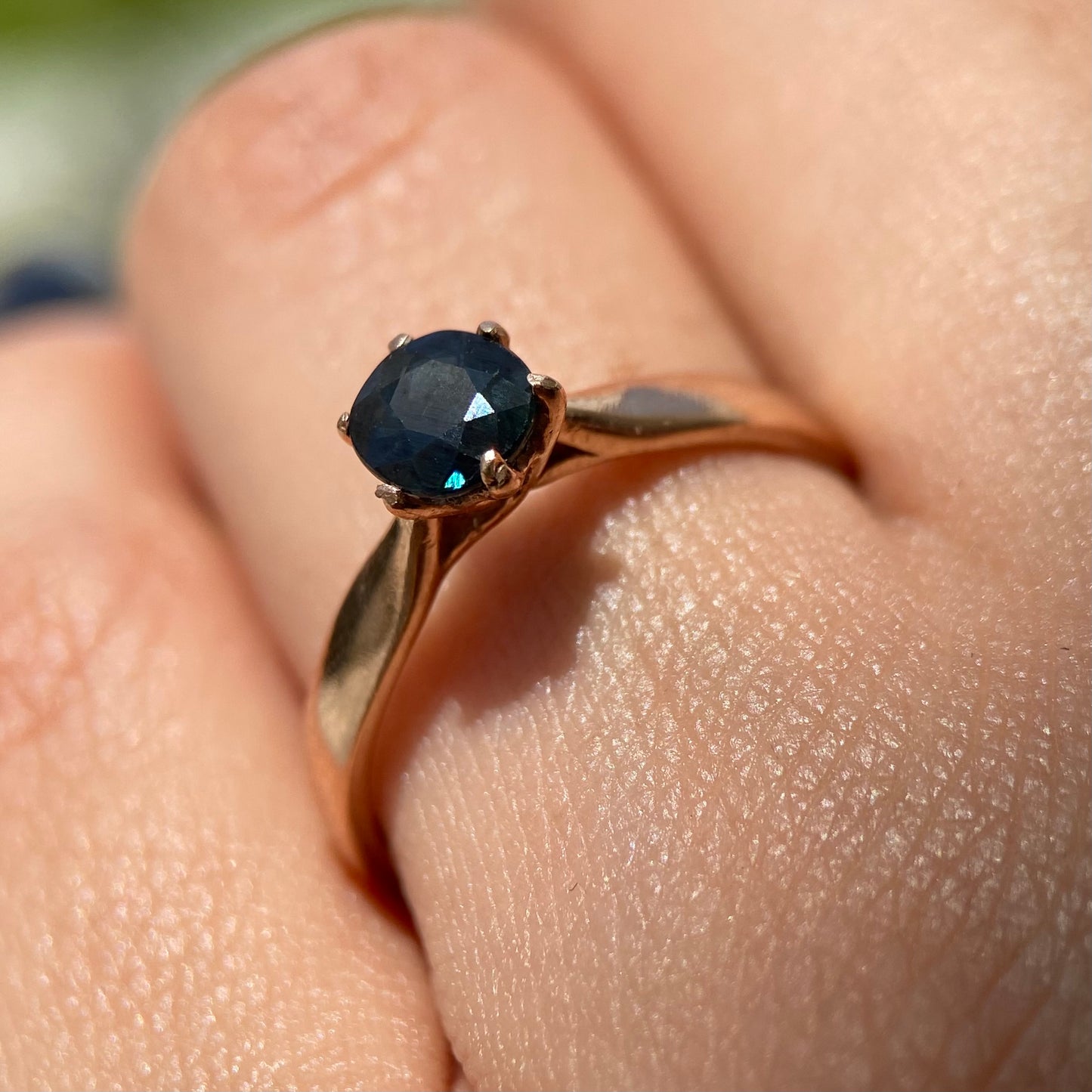 Anillo de compromiso en oro