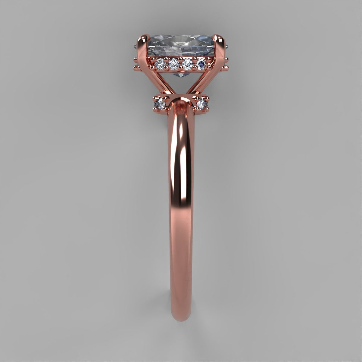 Anillo Afrodita en oro con circonia corte oval