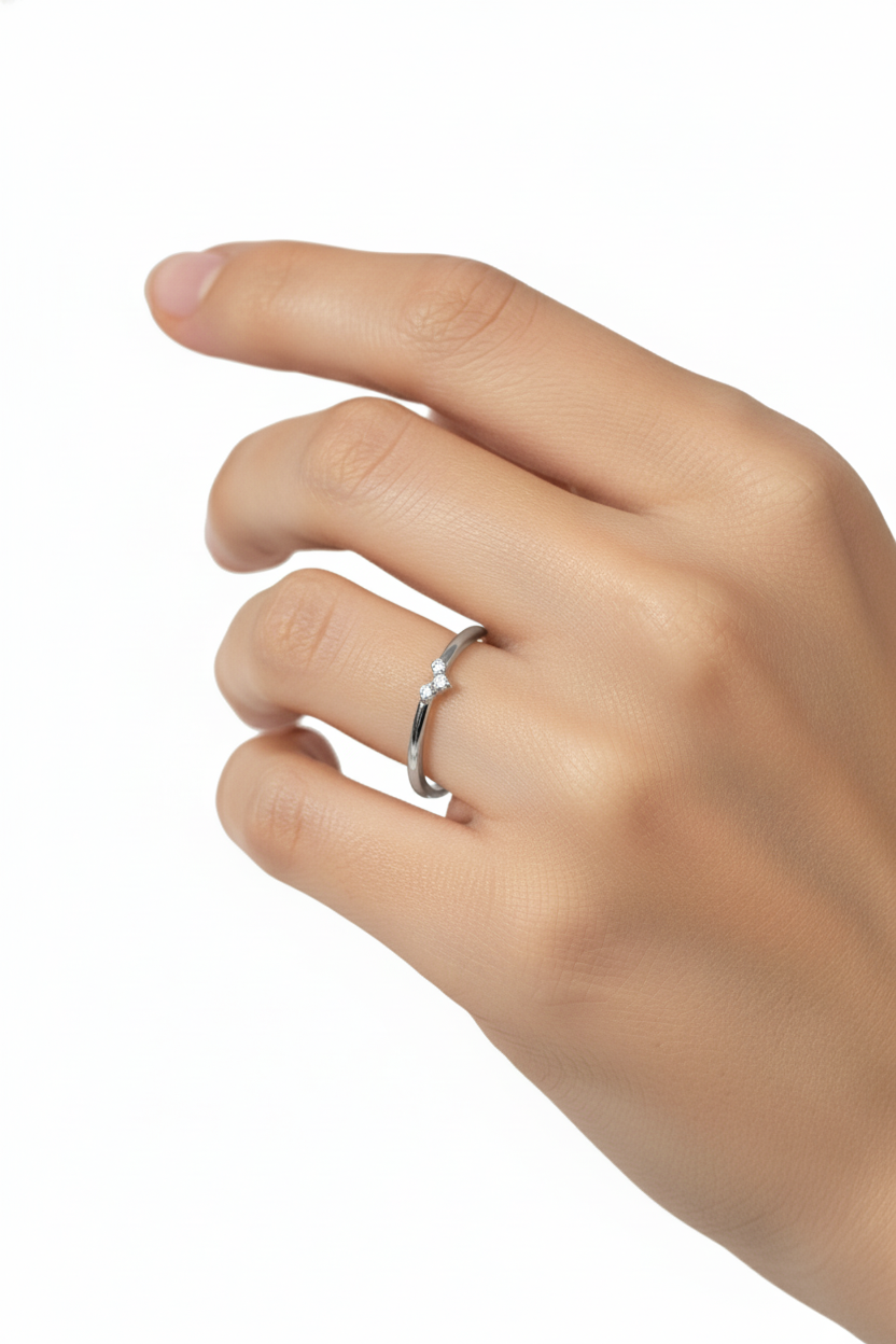 Anillo Angeline en oro blanco 14k con circonias