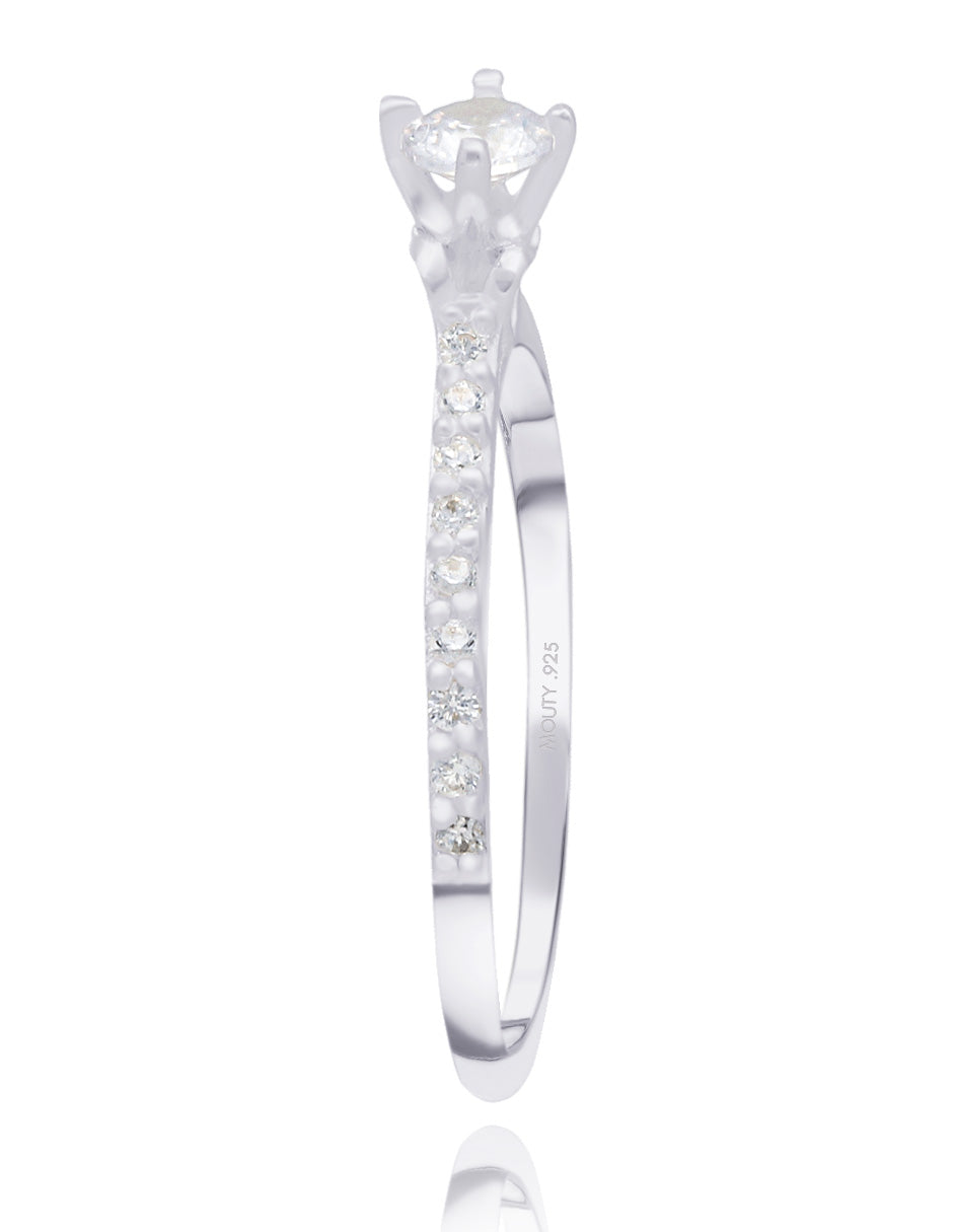 Anillo Arnel en plata con circonia