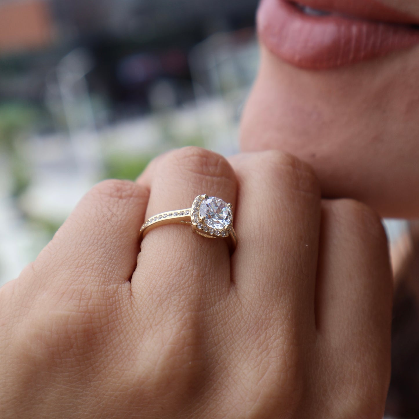 Anillo en Oro Amarillo 14k con Circonias Mod.16022