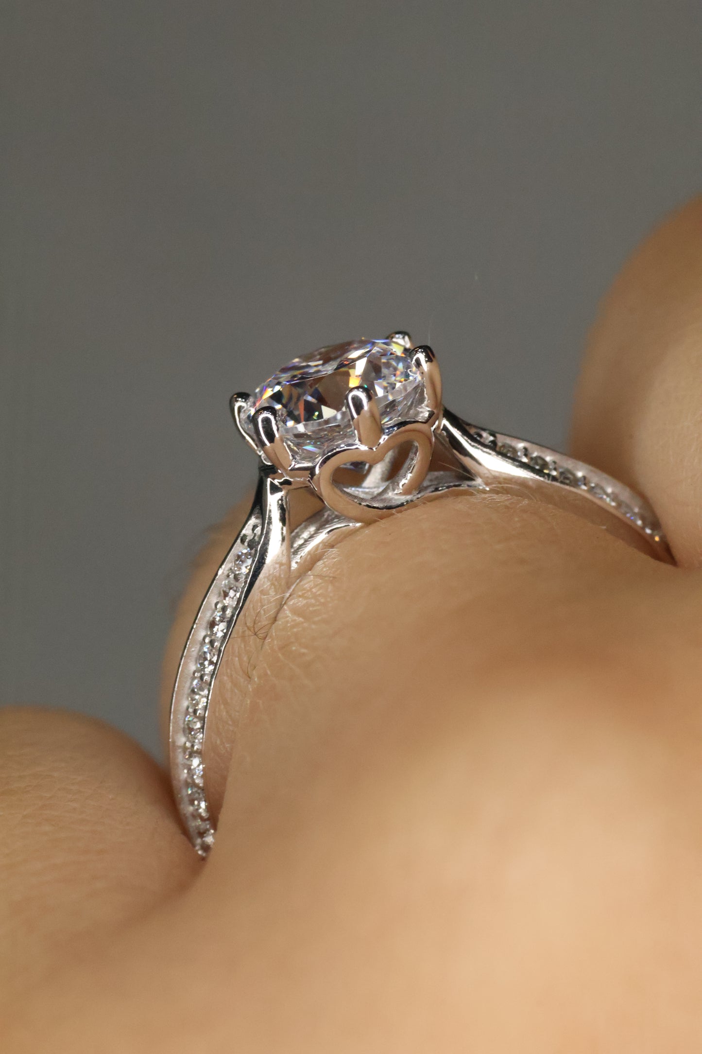 Anillo de compromiso en oro