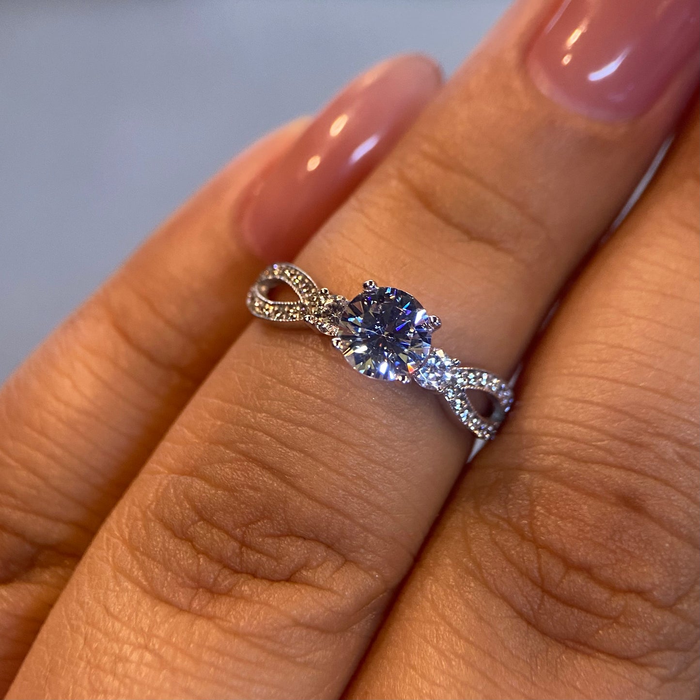 Anillo de compromiso en oro