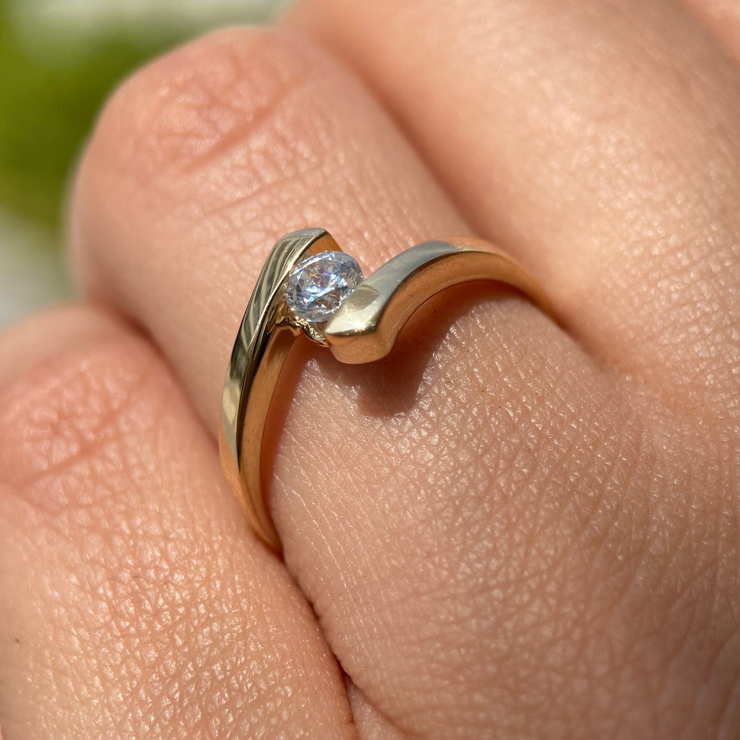 Anillo de compromiso en oro