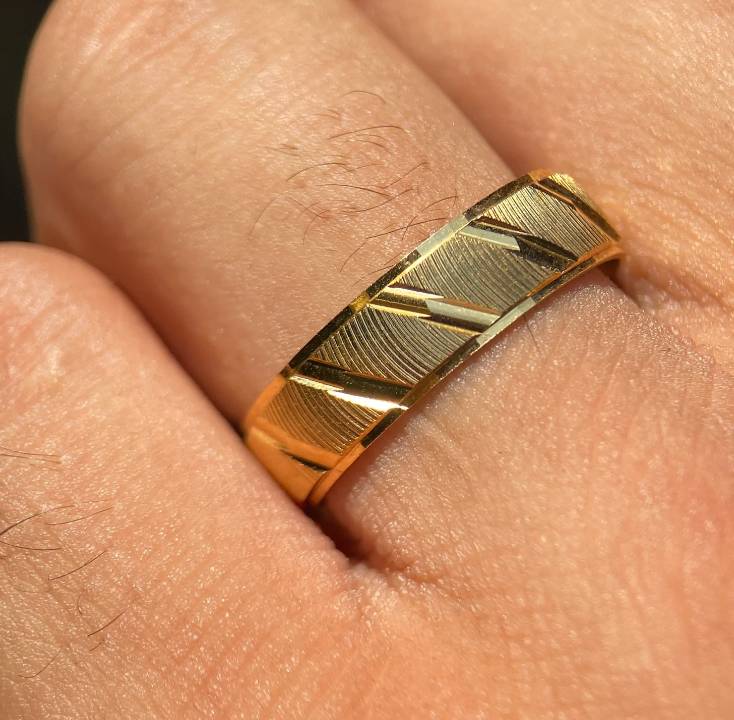 Par de argollas Richard en oro 6mm