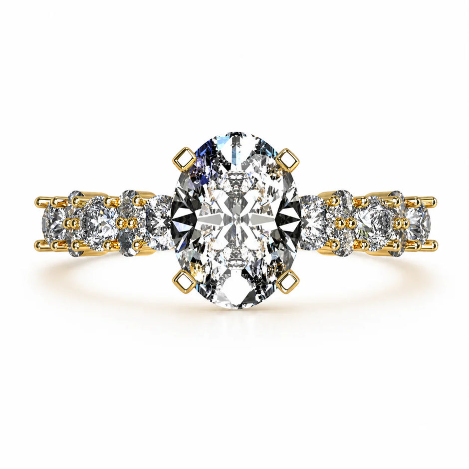 Anillo Danna en oro amarillo corte oval con diamante natural GIA
