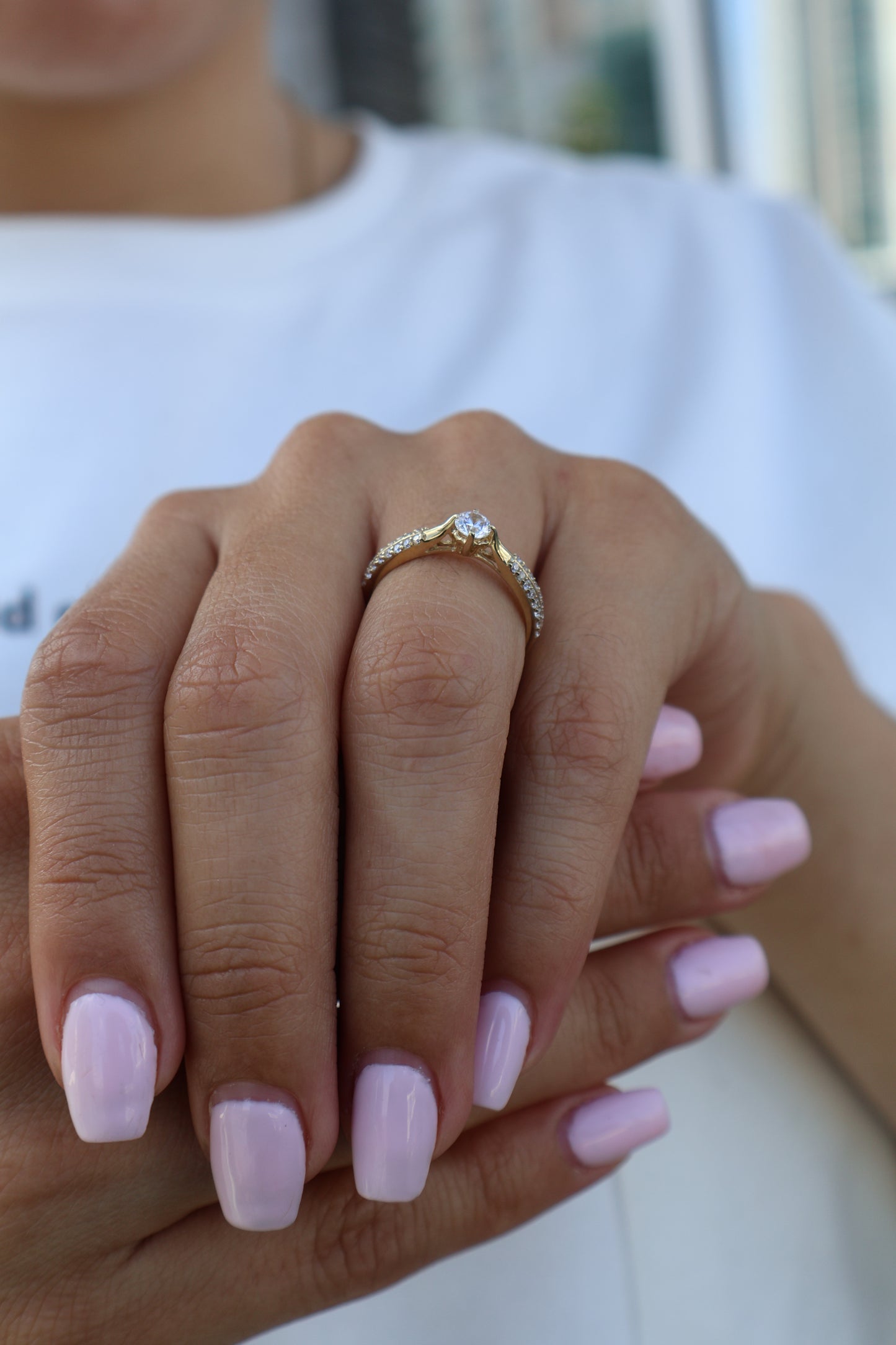 Anillo en Oro Amarillo 10k con Circonias Mod.15941