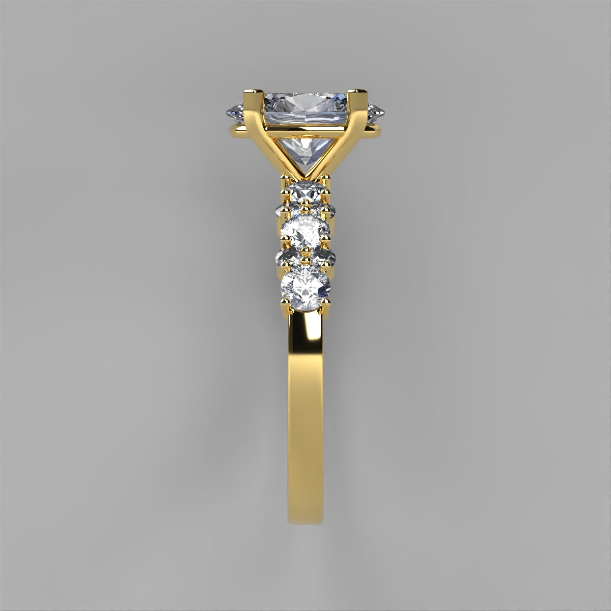 Anillo Danna en oro amarillo corte oval con circonia