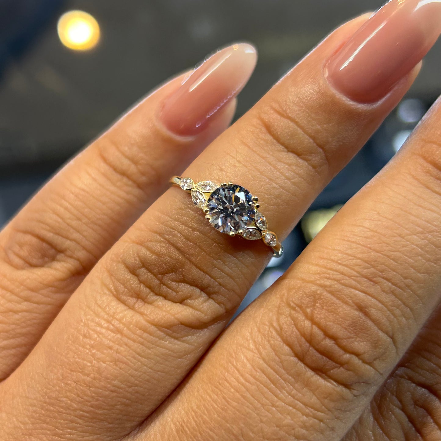 Anillo de compromiso en oro