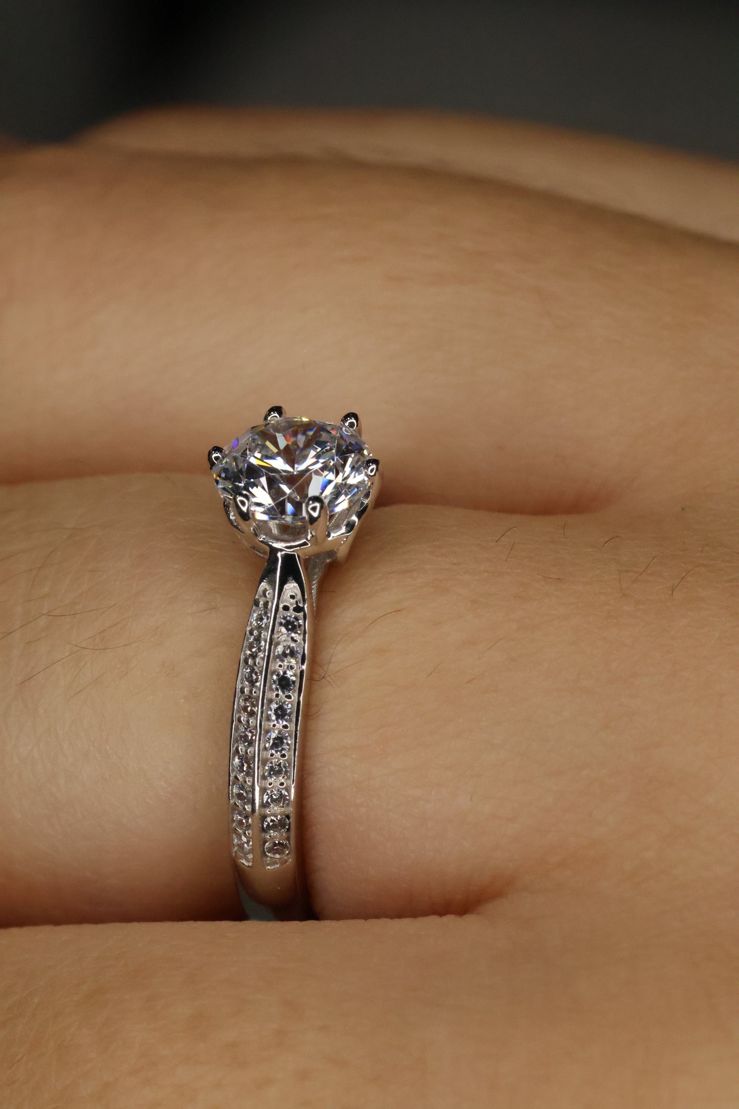 Anillo de compromiso en oro