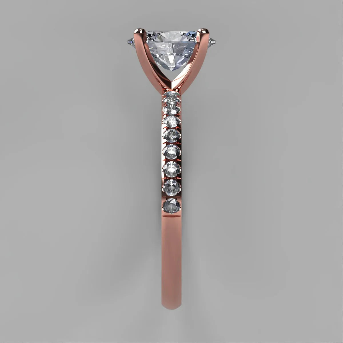 Anillo Meghan en oro rosa corte oval con circonia