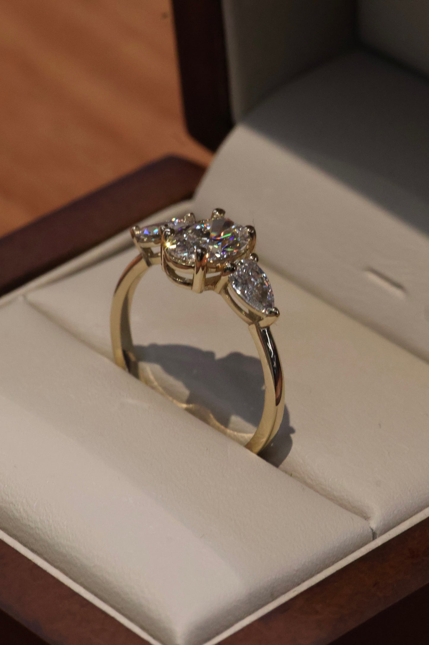 Camille en oro 1.00 ct