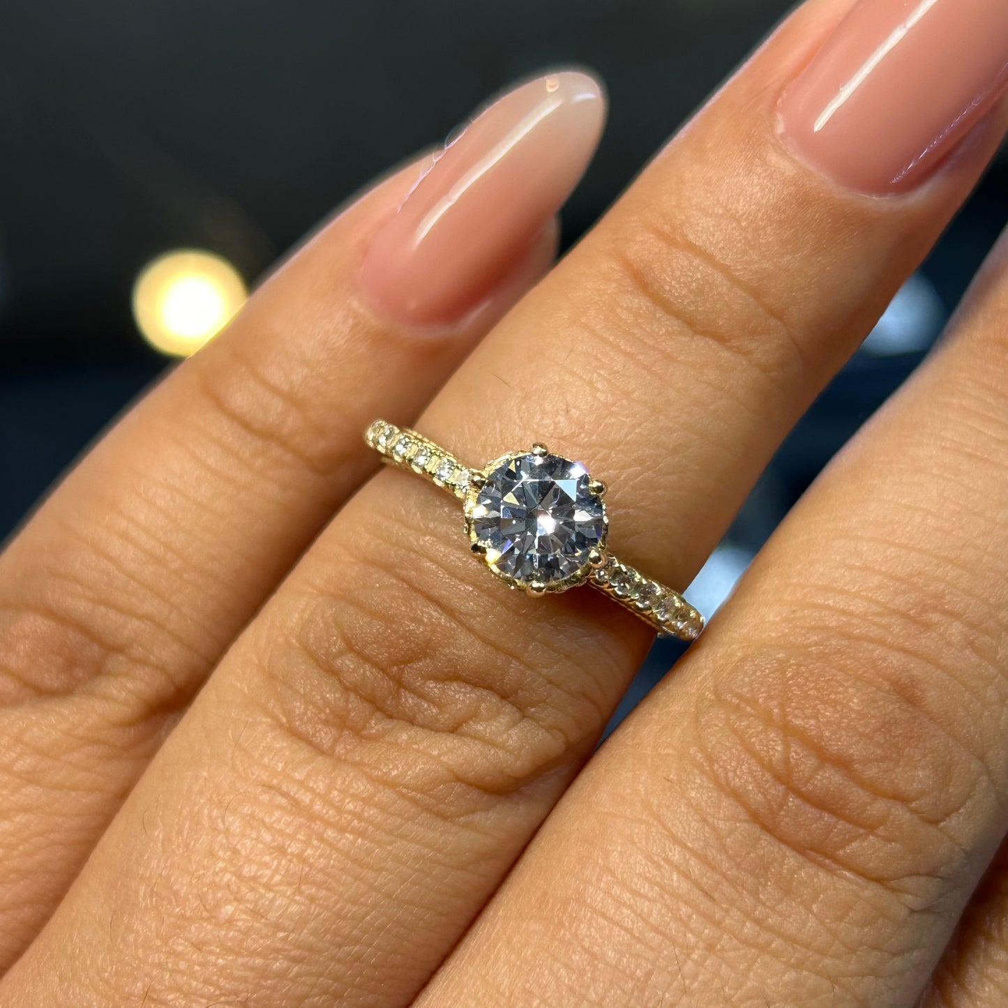 Anillo de compromiso en oro