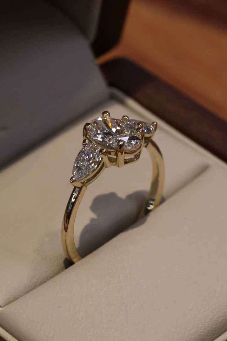 Camille en oro 1.00 ct