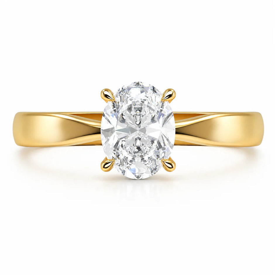 Anillo Emily en oro amarillo corte oval con diamante natural GIA