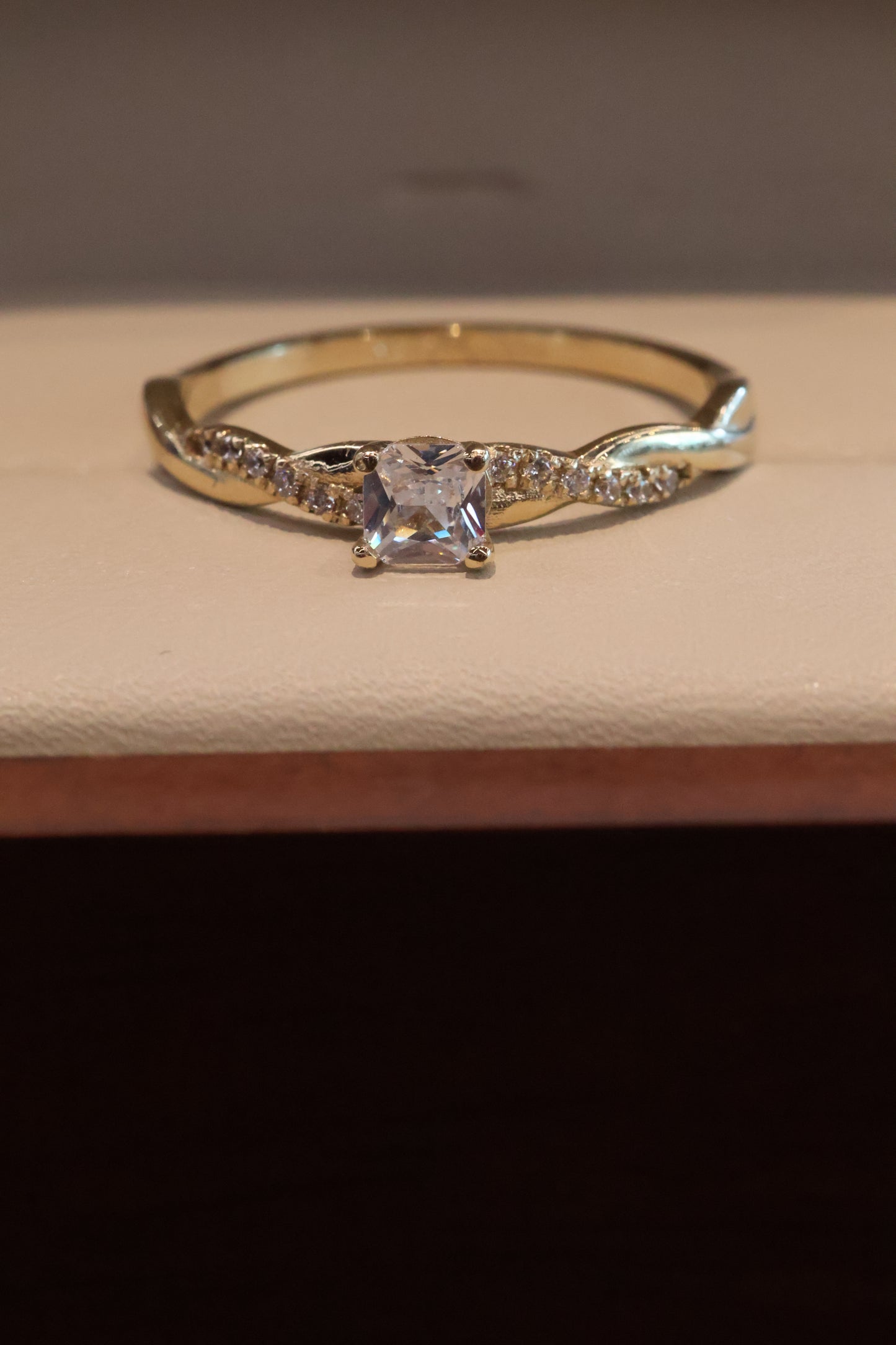 Anillo Merly en Oro Amarillo 14k