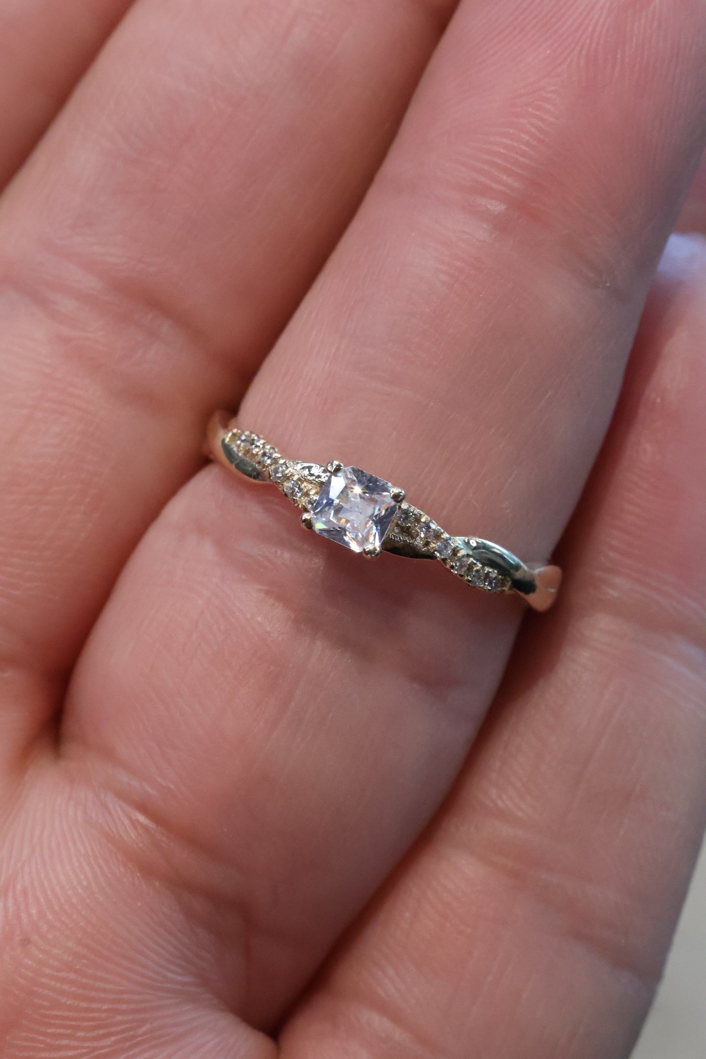 Anillo Merly en Oro Amarillo 14k