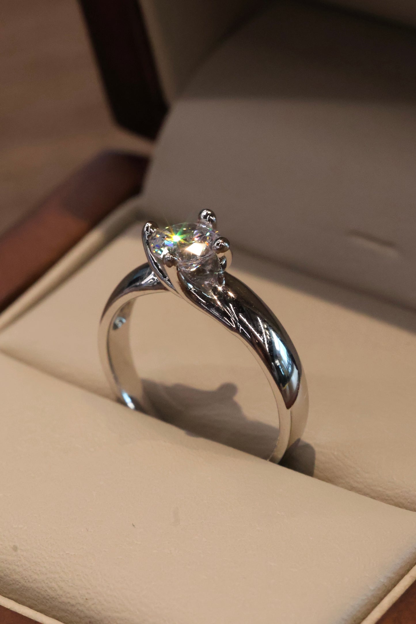Anillo de compromiso en oro