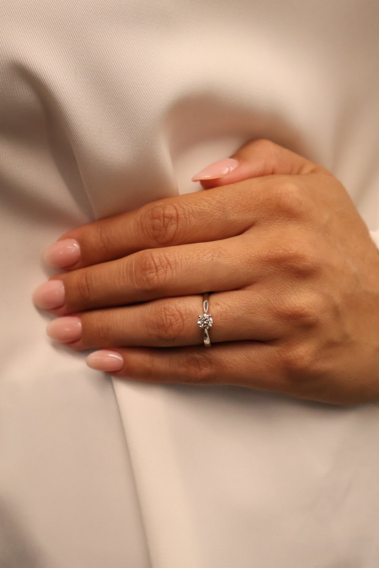 Anillo OF2235 en oro blanco 14k con diamante natural .40cts
