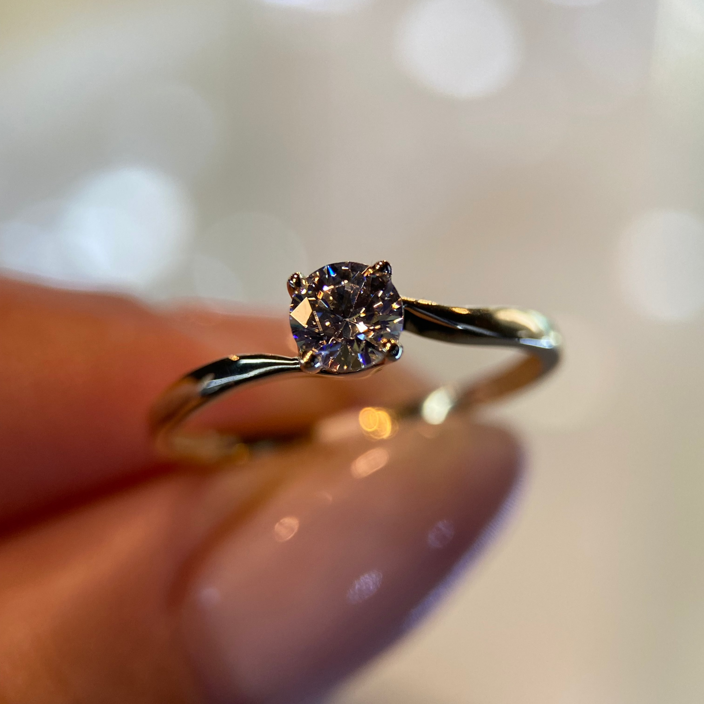 Anillo Simone en oro