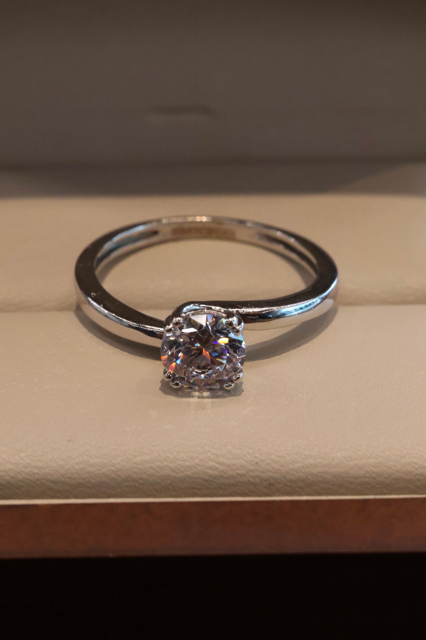 Anillo de compromiso en oro
