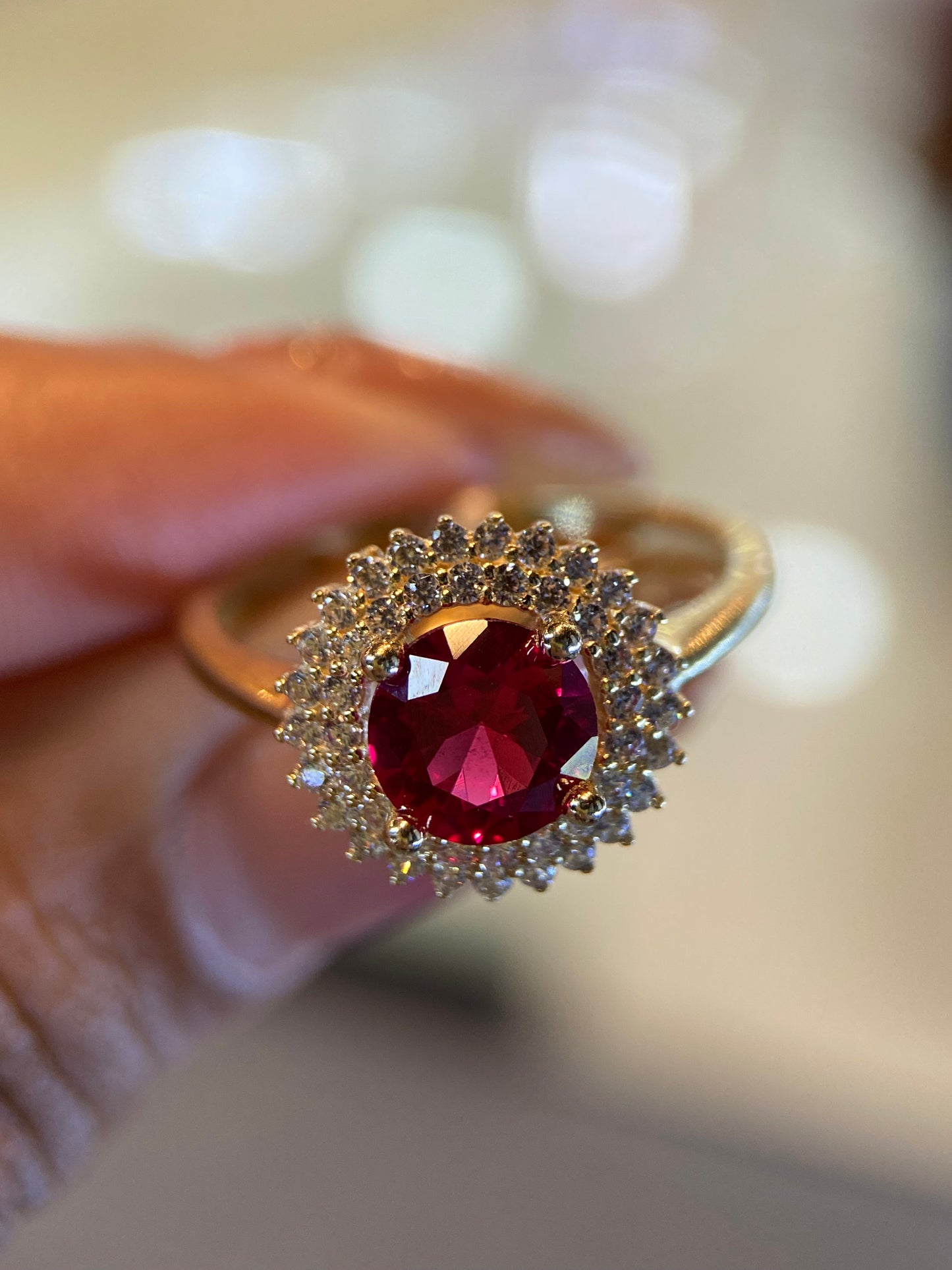Anillo de compromiso en oro