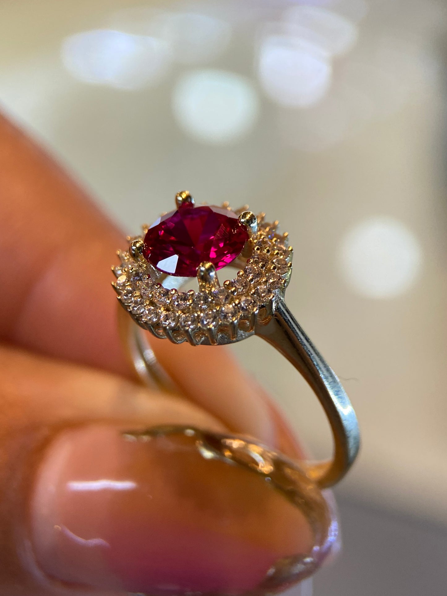 Anillo de compromiso en oro