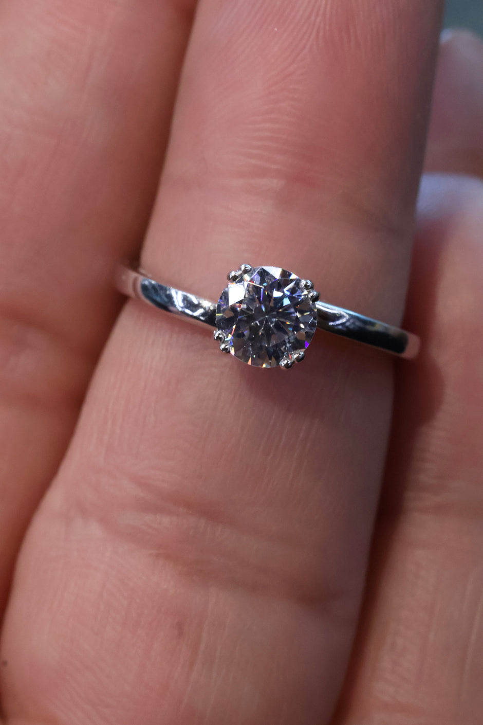 Anillo de compromiso en oro