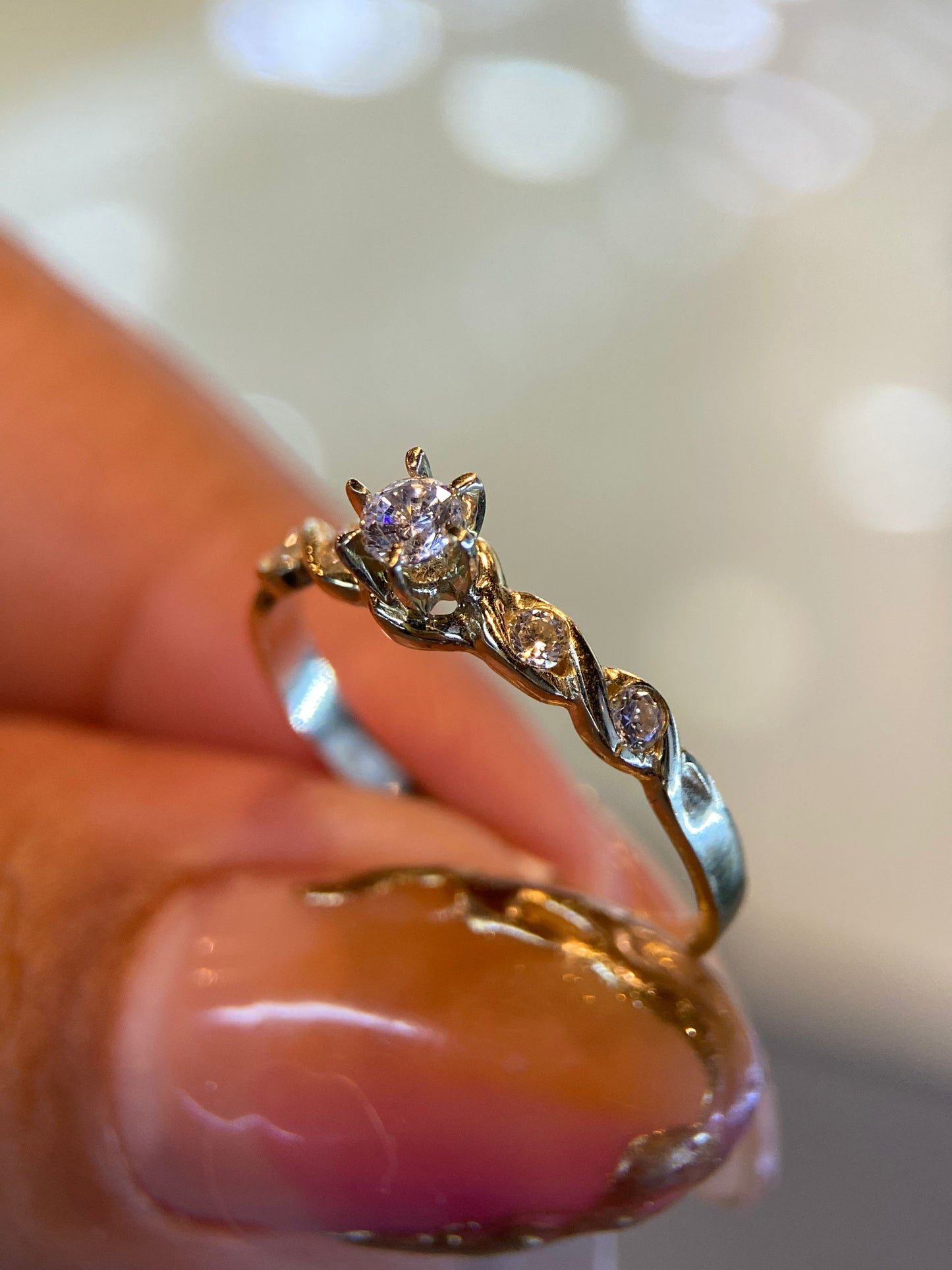 Anillo de compromiso en oro